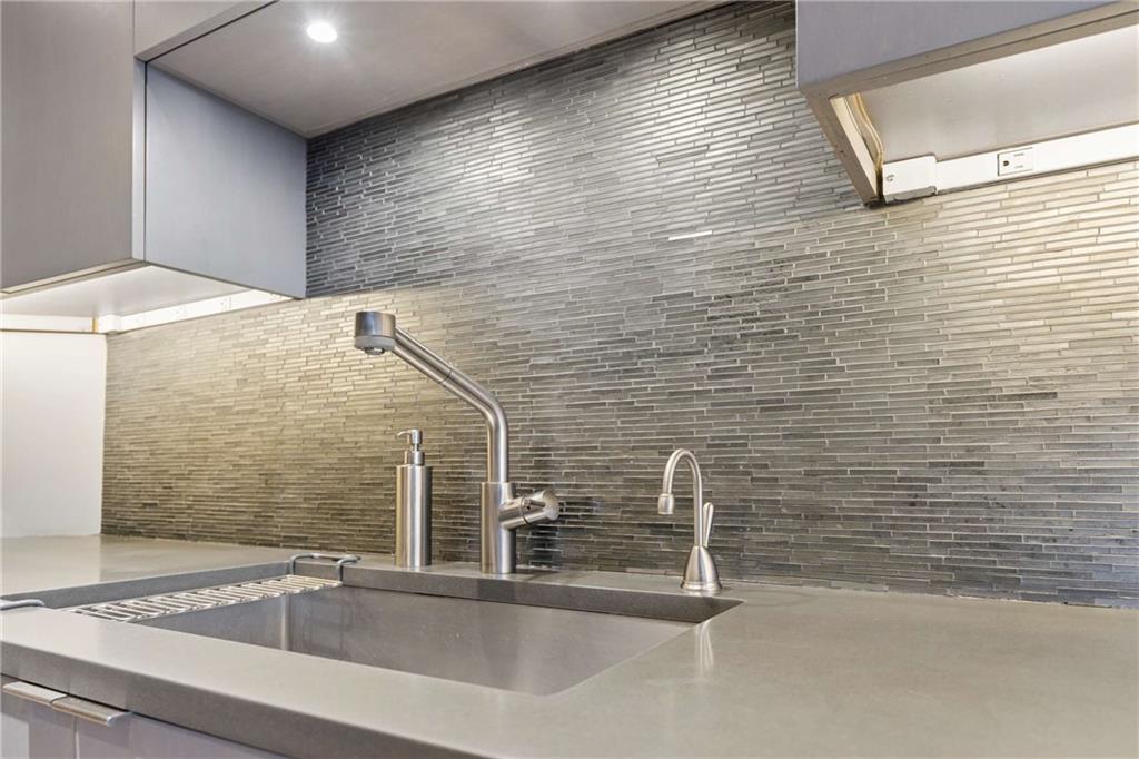 2660 Peachtree Road Northwest, Unit 28F Atlanta, GA 30305 - Photo 29 of 61