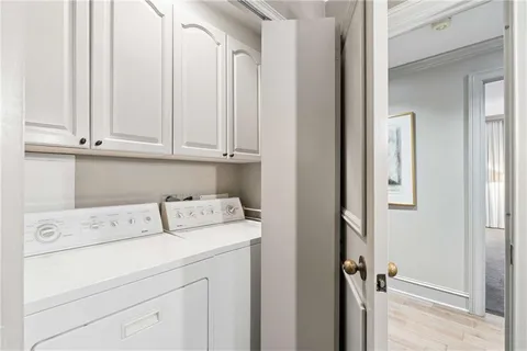 a view of washer and dryer