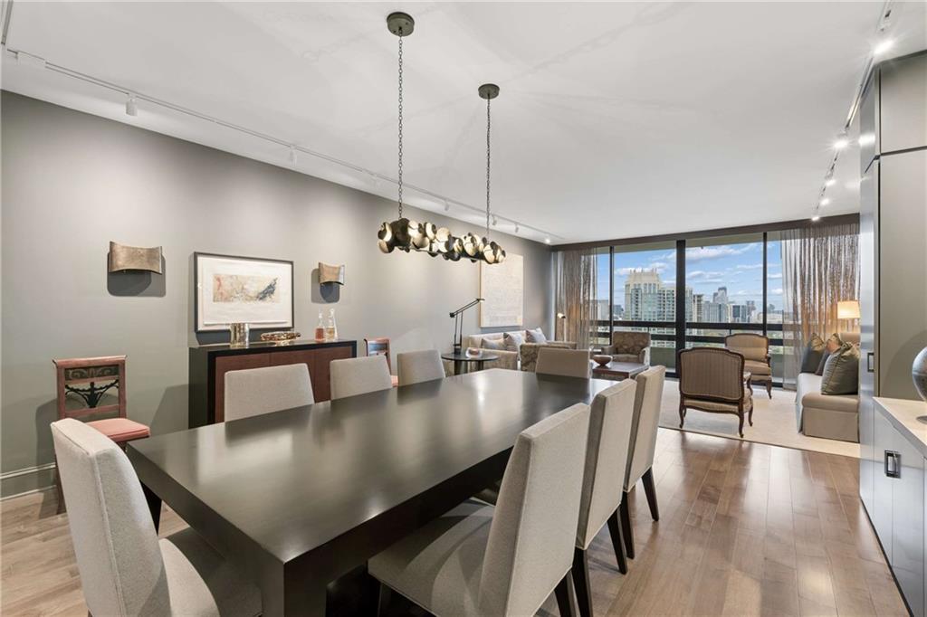 2660 Peachtree Road Northwest, Unit 28F Atlanta, GA 30305 - Photo 7 of 61