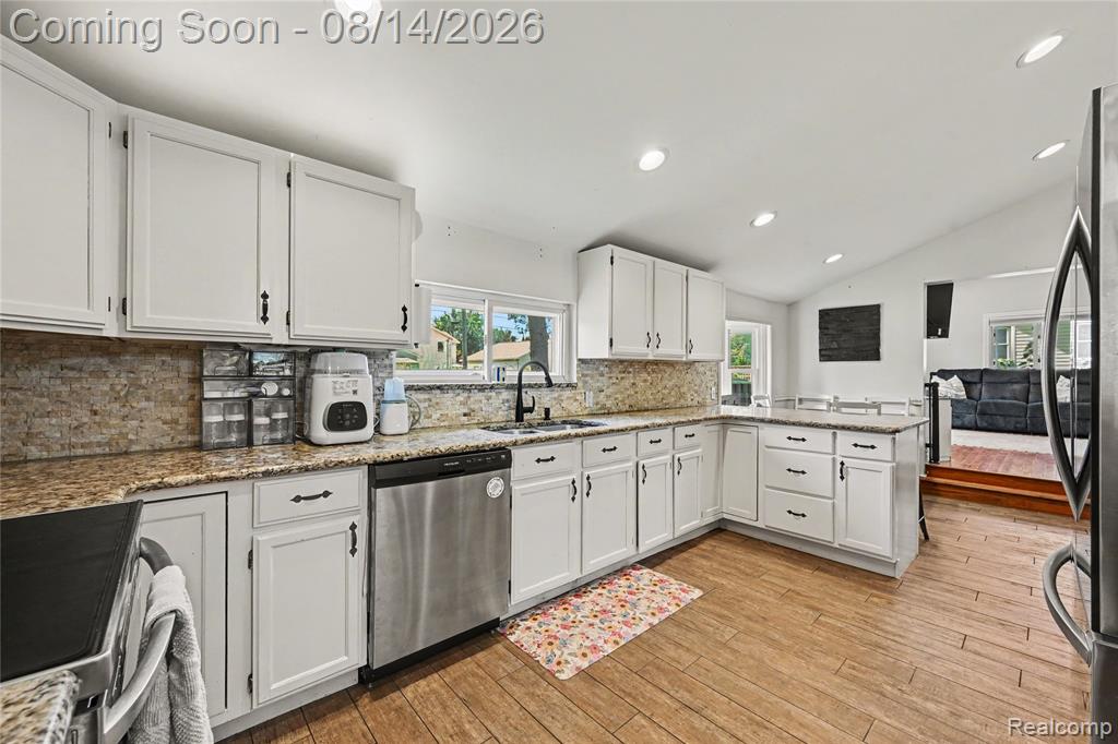36951 Sibley Road New Boston, MI 48164 - Photo 8 of 26 Gallery Image 8