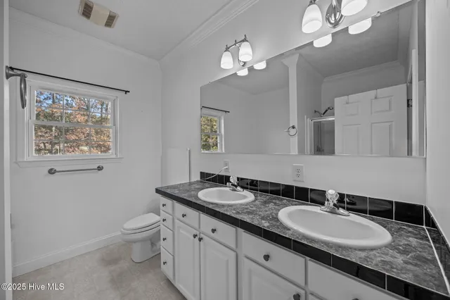 $330,000 | 3114 Franklin Street, Farmville, NC 27828