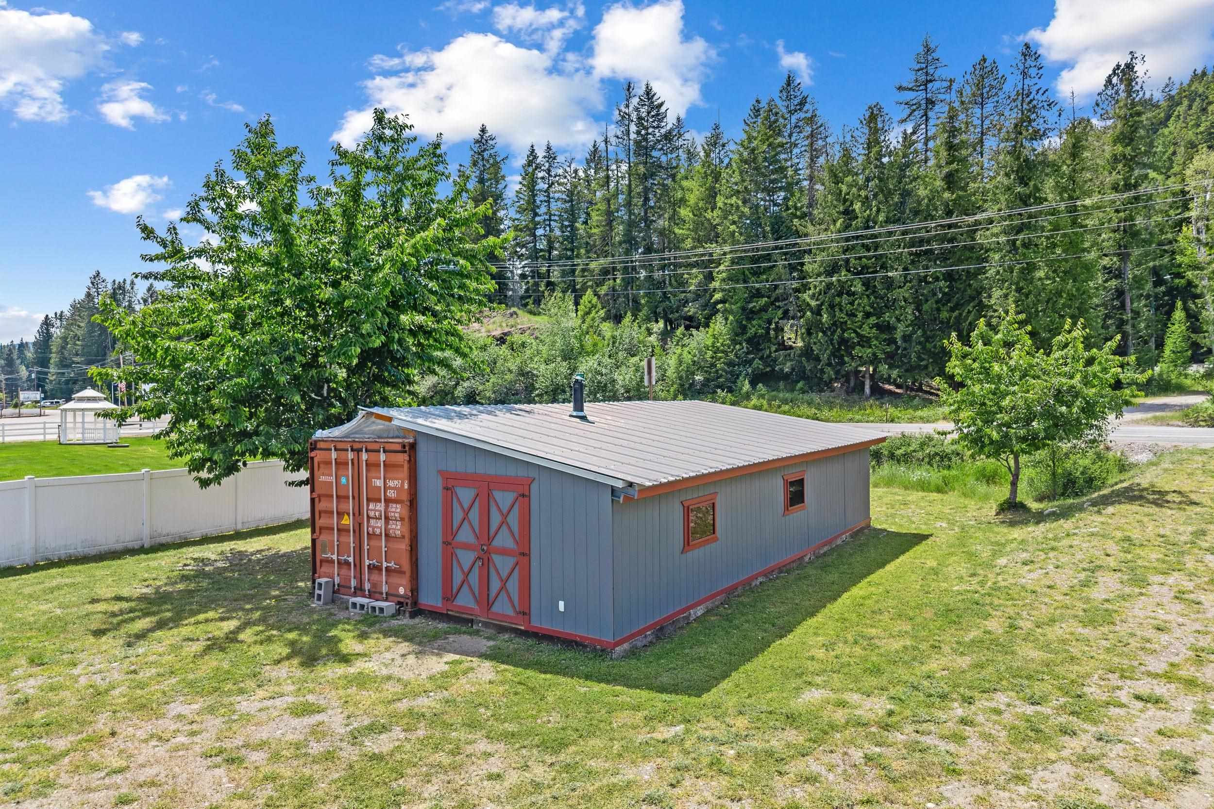 4512 Highway 31 Ione, WA 99139 - Photo 23 of 35