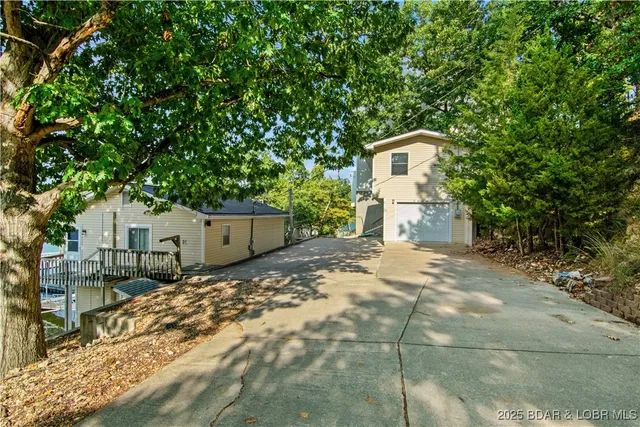 $639,900 | 85 Walnut Drive, Lake Ozark, MO 65049