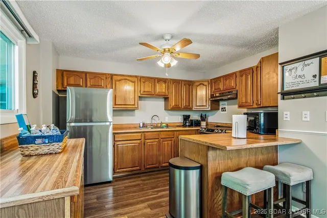 $639,900 | 85 Walnut Drive, Lake Ozark, MO 65049