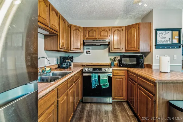 $639,900 | 85 Walnut Drive, Lake Ozark, MO 65049