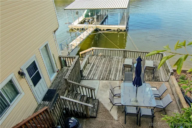 $639,900 | 85 Walnut Drive, Lake Ozark, MO 65049