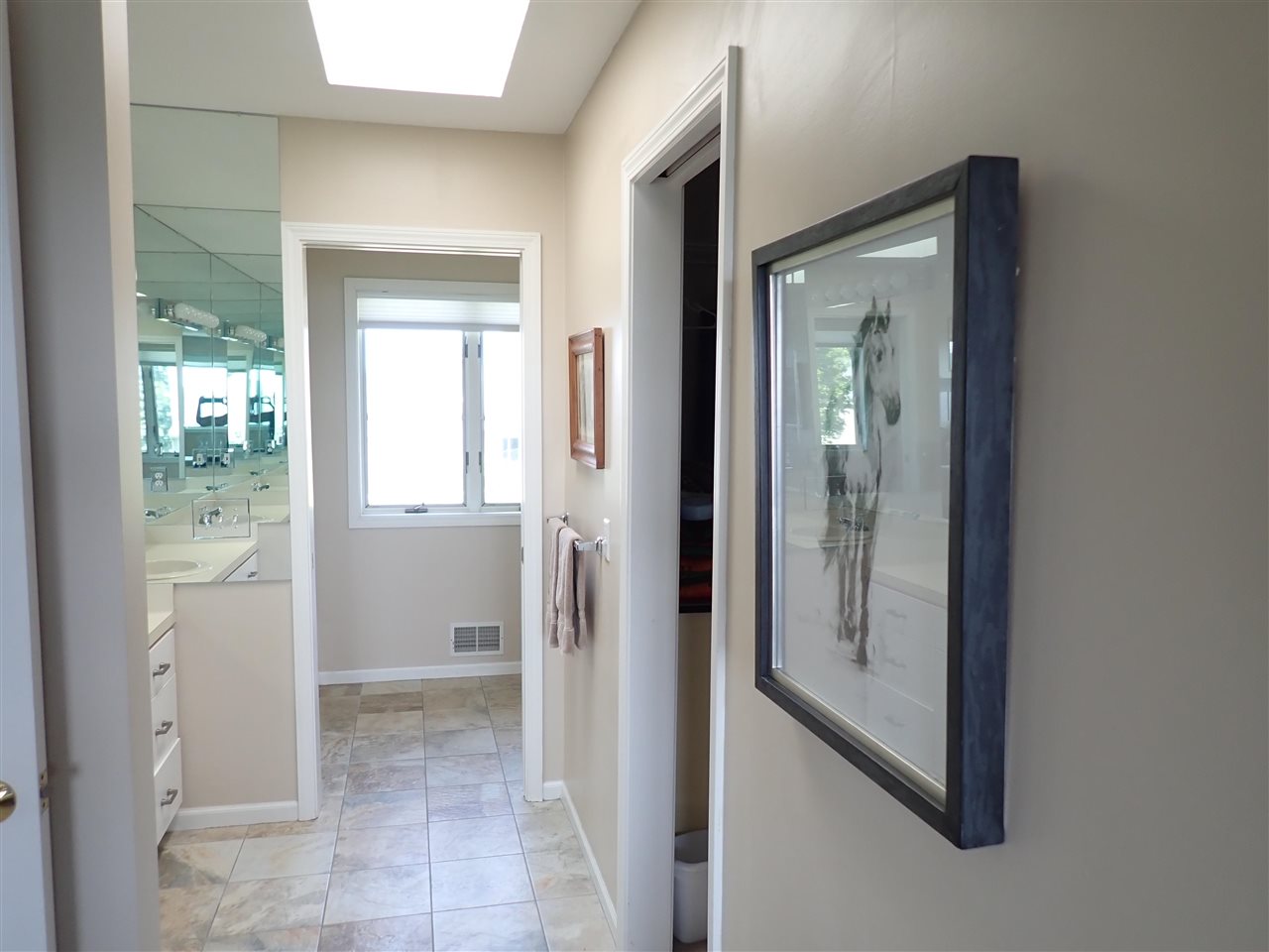6308 East Ridge Drive Benzonia, MI 49616 - Photo 15 of 35 1890251-14.JPG
