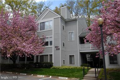 2217 Hunter's Run Drive, Unit 2217 Reston, VA 20191 - Photo 1 of 22 Exterior (Front)