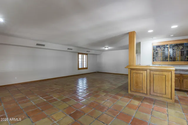 $8,995 | 49 Biltmore Estates Drive, Phoenix, AZ 85016