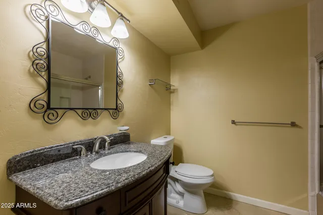 $8,995 | 49 Biltmore Estates Drive, Phoenix, AZ 85016