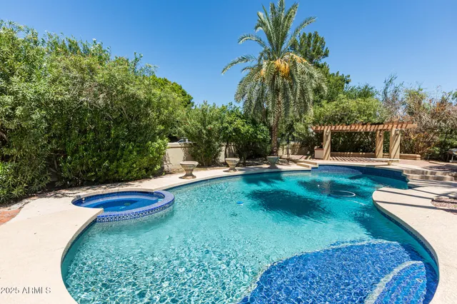 $8,995 | 49 Biltmore Estates Drive, Phoenix, AZ 85016