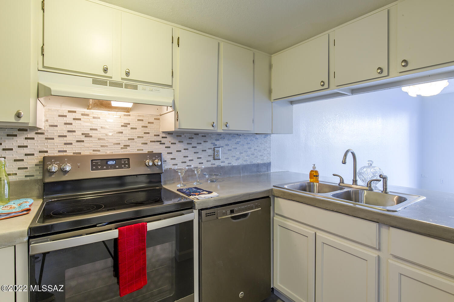2781 West Anklam Road, Unit F Tucson, AZ 85745 - Photo 13 of 35 Gallery Image 13