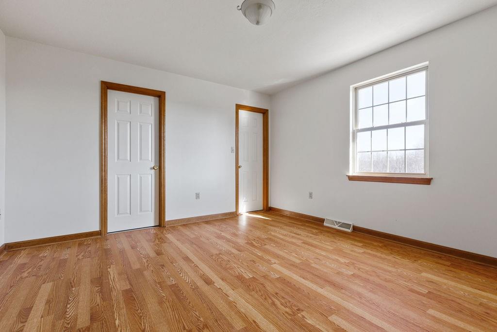 132 East Country Barn Road Houston, PA 15342 - Photo 20 of 25 Gallery Image 20