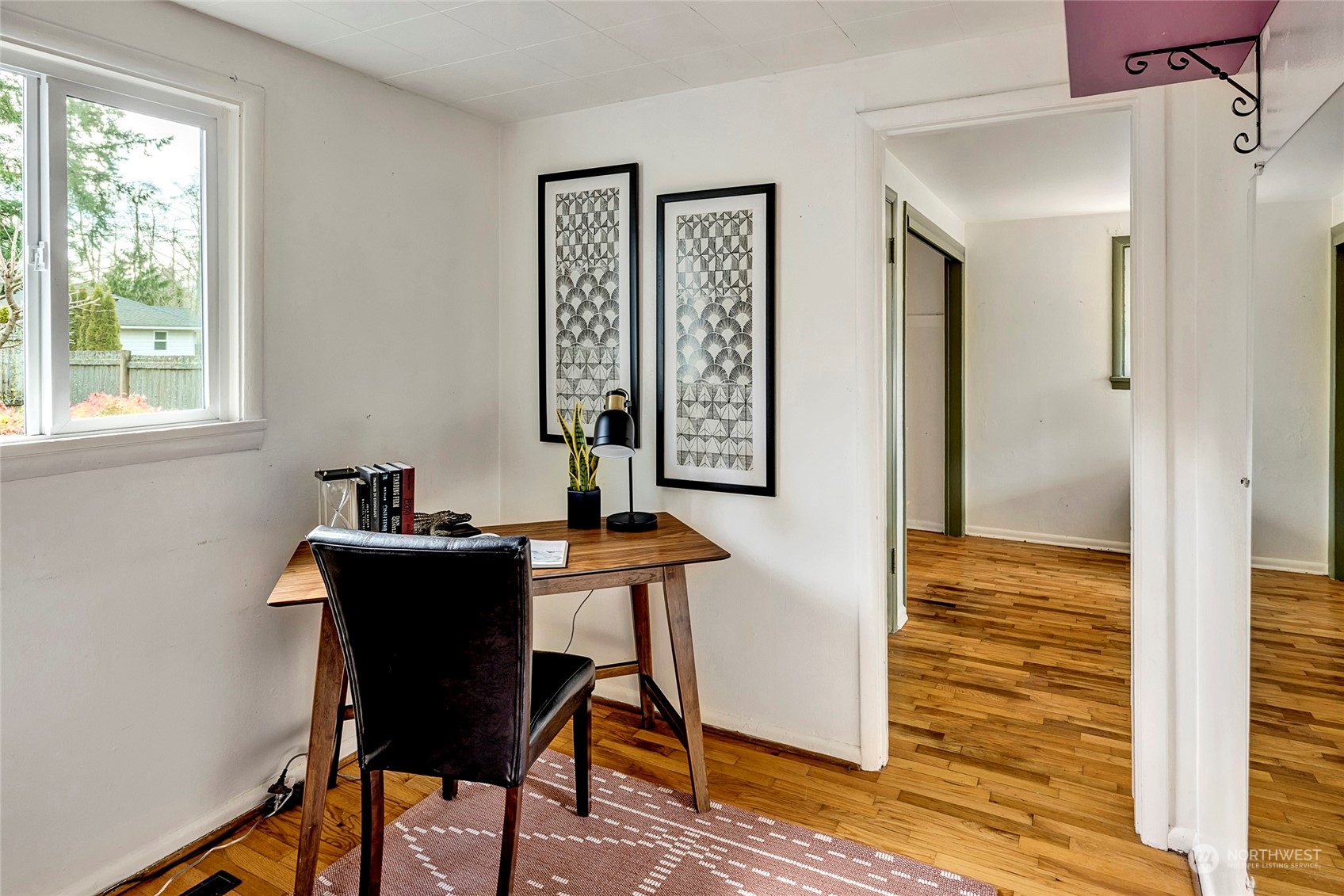 8930 218th Street Southwest Edmonds, WA 98026 - Photo 17 of 35 Gallery Image 17