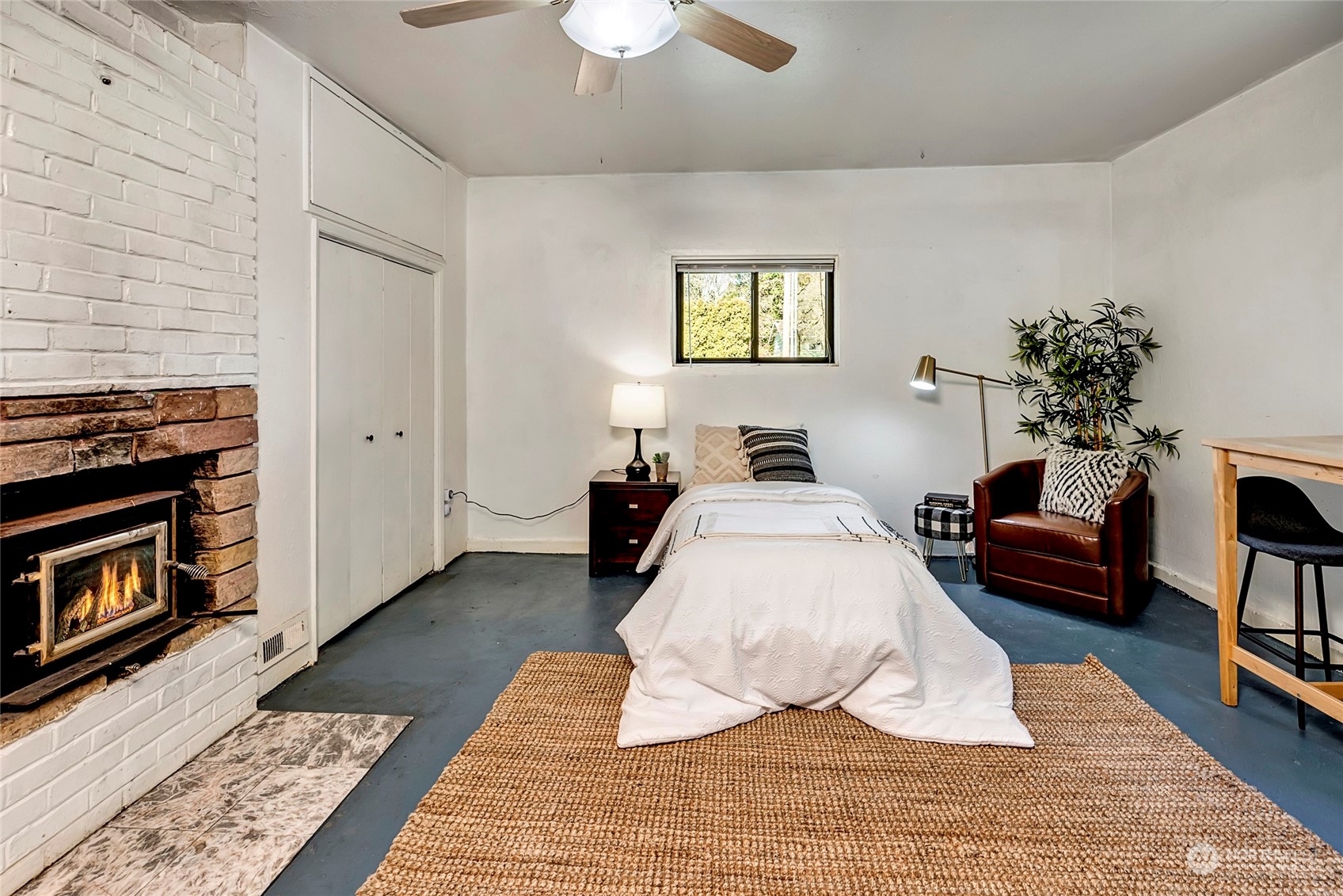 8930 218th Street Southwest Edmonds, WA 98026 - Photo 29 of 35 Gallery Image 29