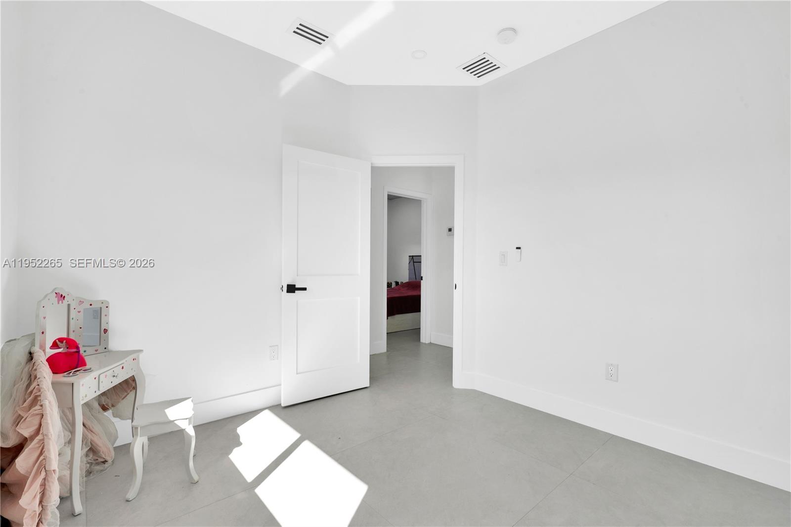 13236 Southwest 201st Terrace Miami, FL 33177 - Photo 30 of 59