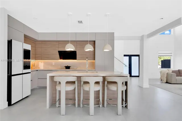 $8,500 | 13236 Southwest 201st Terrace, Miami, FL 33177