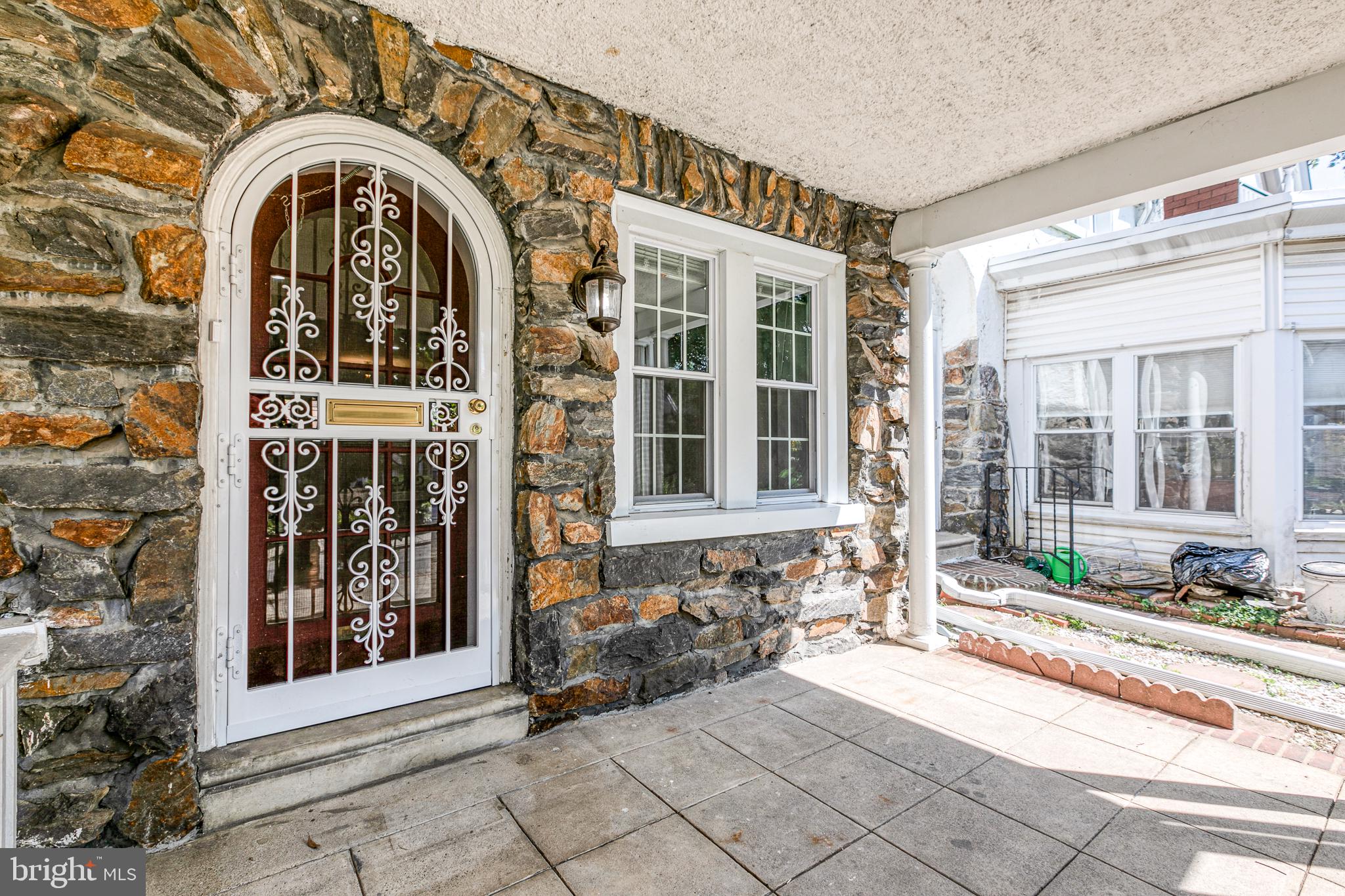 6427 Morris Park Road Philadelphia, PA 19151 - Photo 2 of 29 Gallery Image 2