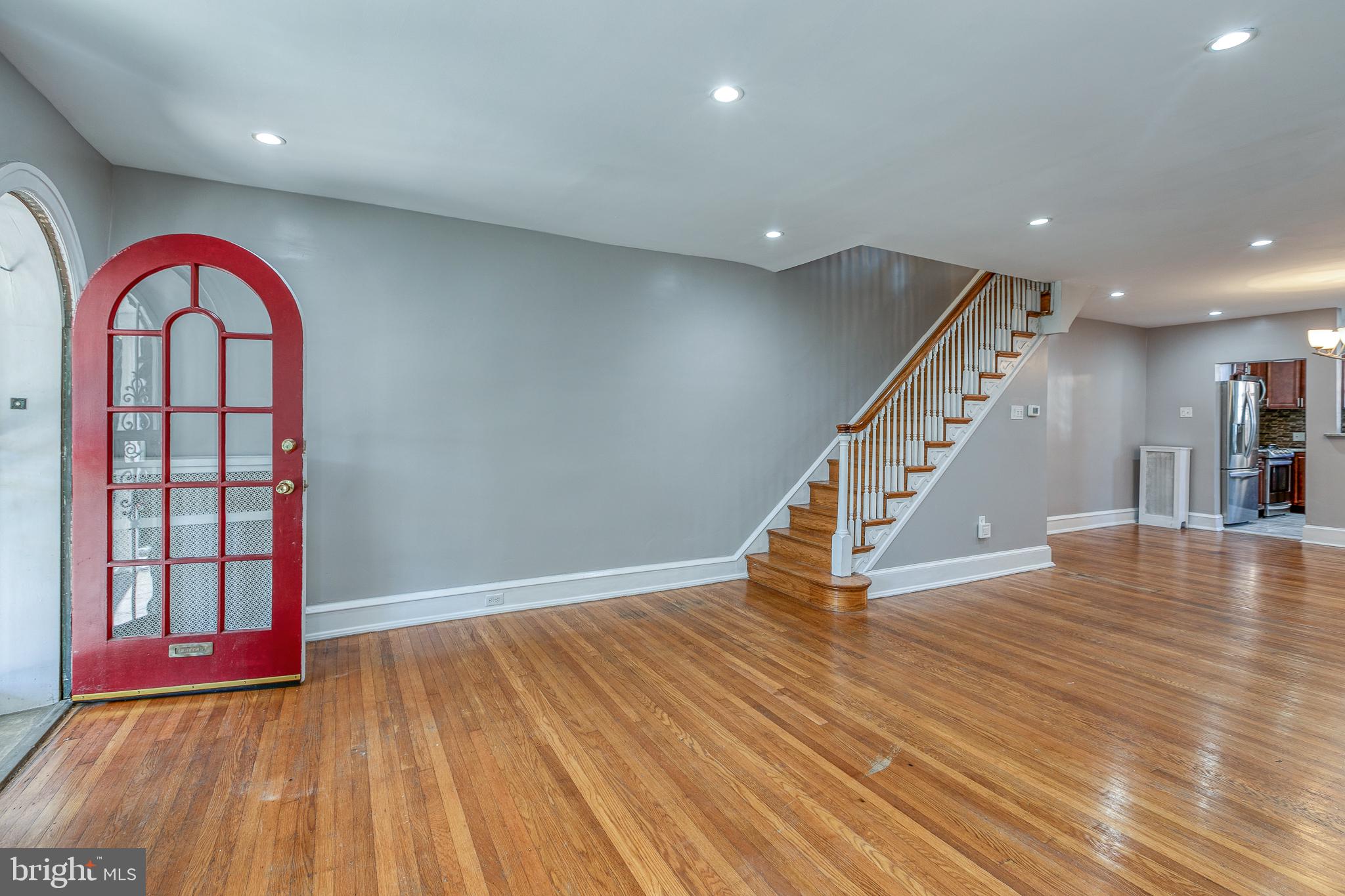 6427 Morris Park Road Philadelphia, PA 19151 - Photo 3 of 29 Gallery Image 3