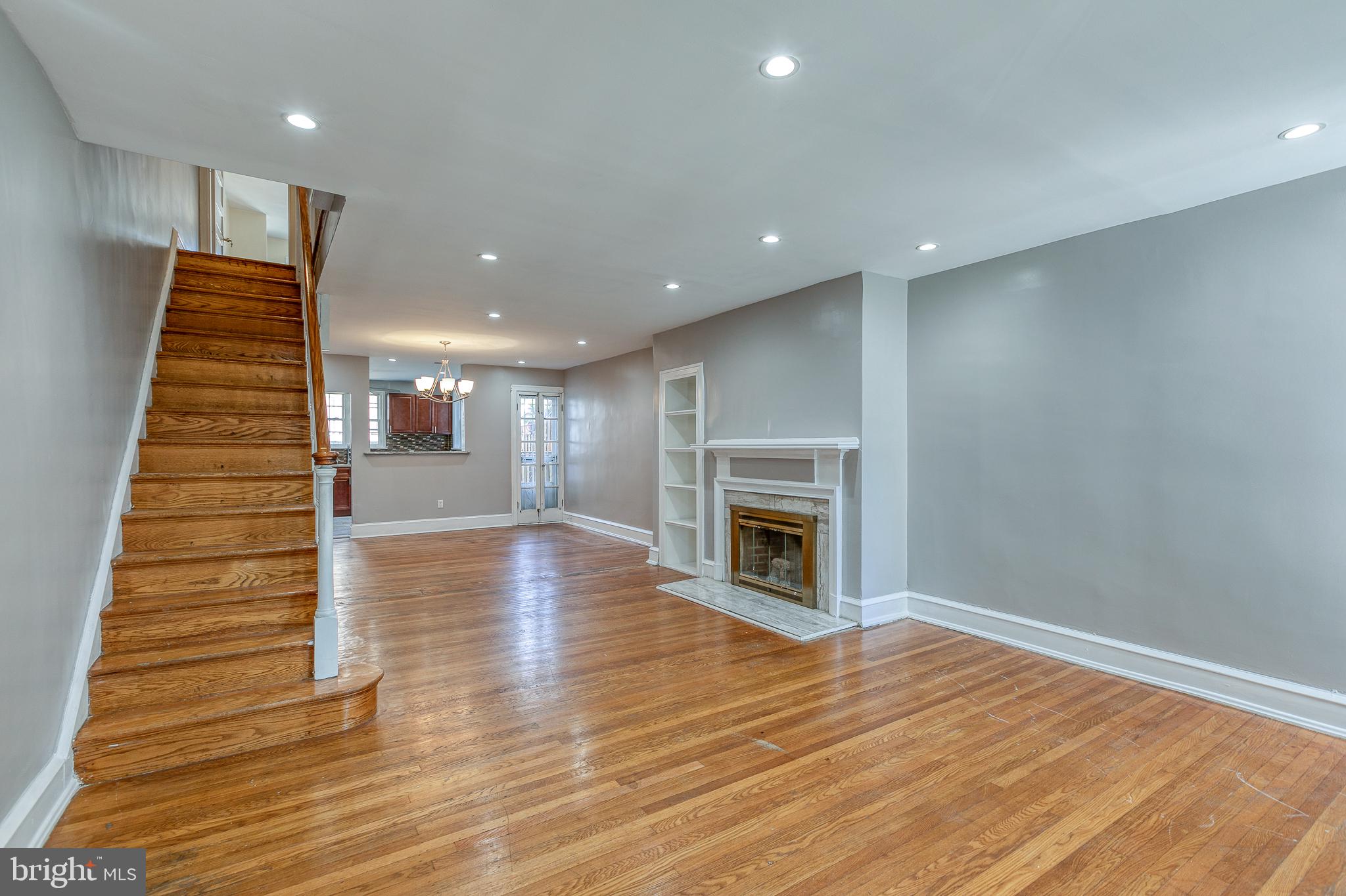 6427 Morris Park Road Philadelphia, PA 19151 - Photo 4 of 29 Gallery Image 4