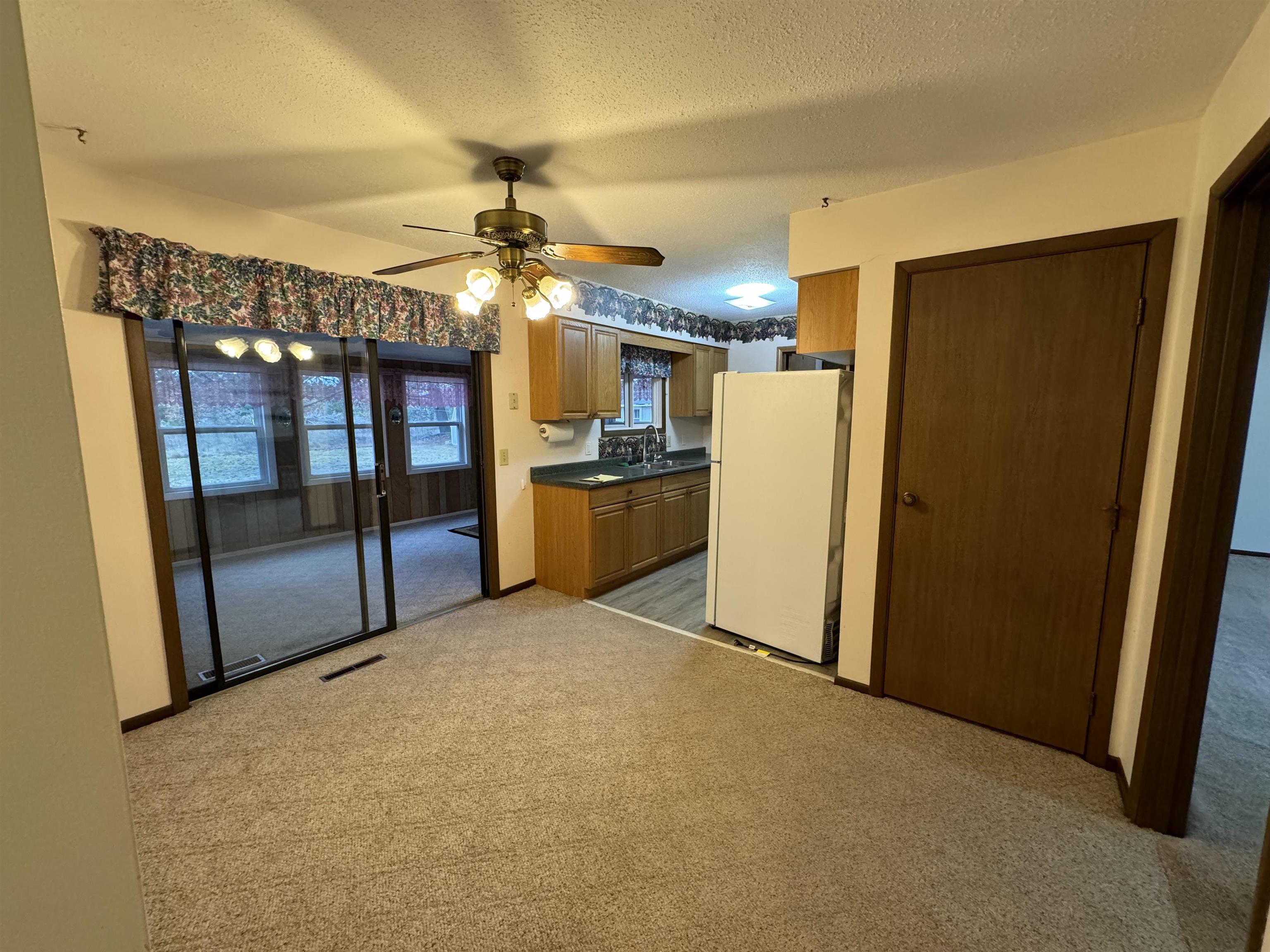 4075 West Pratt Lake Road Gladwin, MI 48624 - Photo 8 of 31