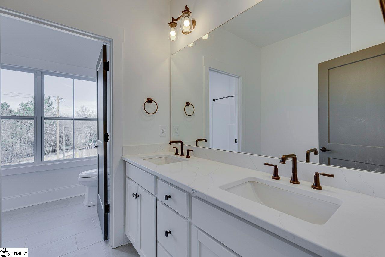 517 Tolar Road Travelers Rest, SC 29690 - Photo 15 of 27 Gallery Image 15