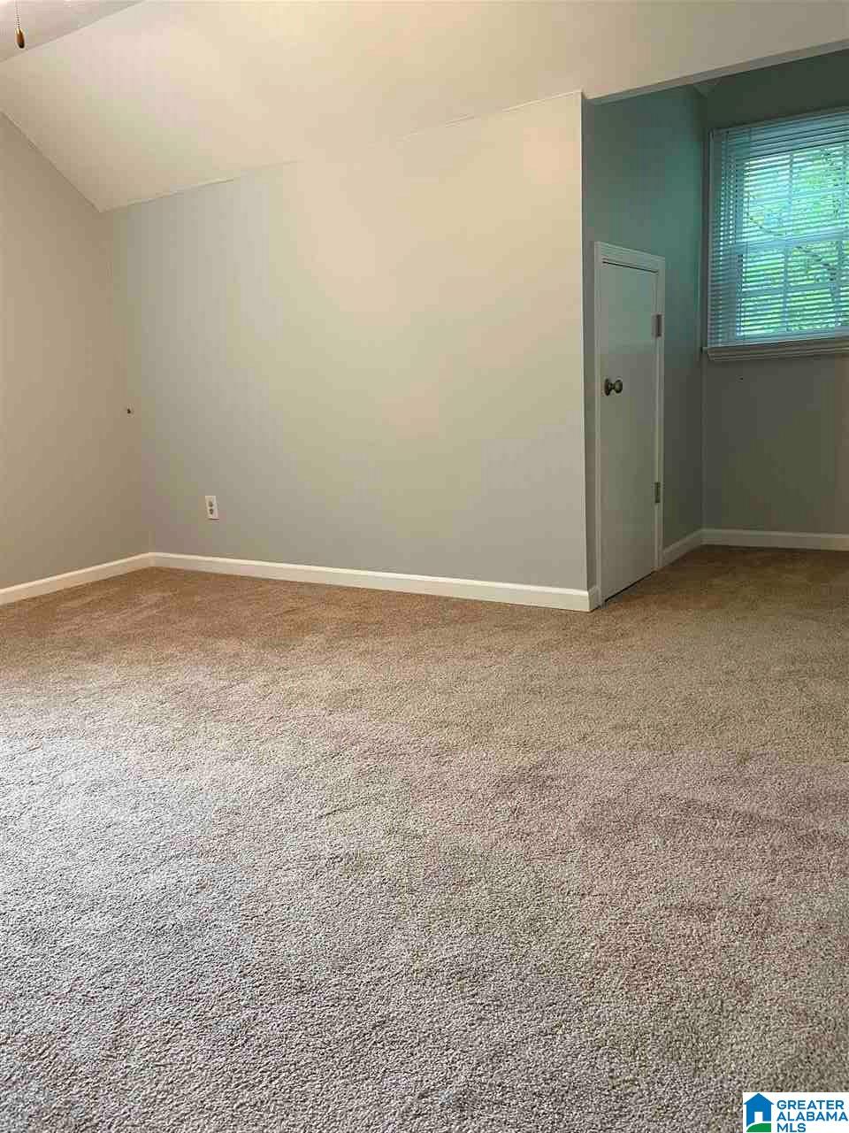 2701 Royal Lane Pelham, AL 35124 - Photo 31 of 32