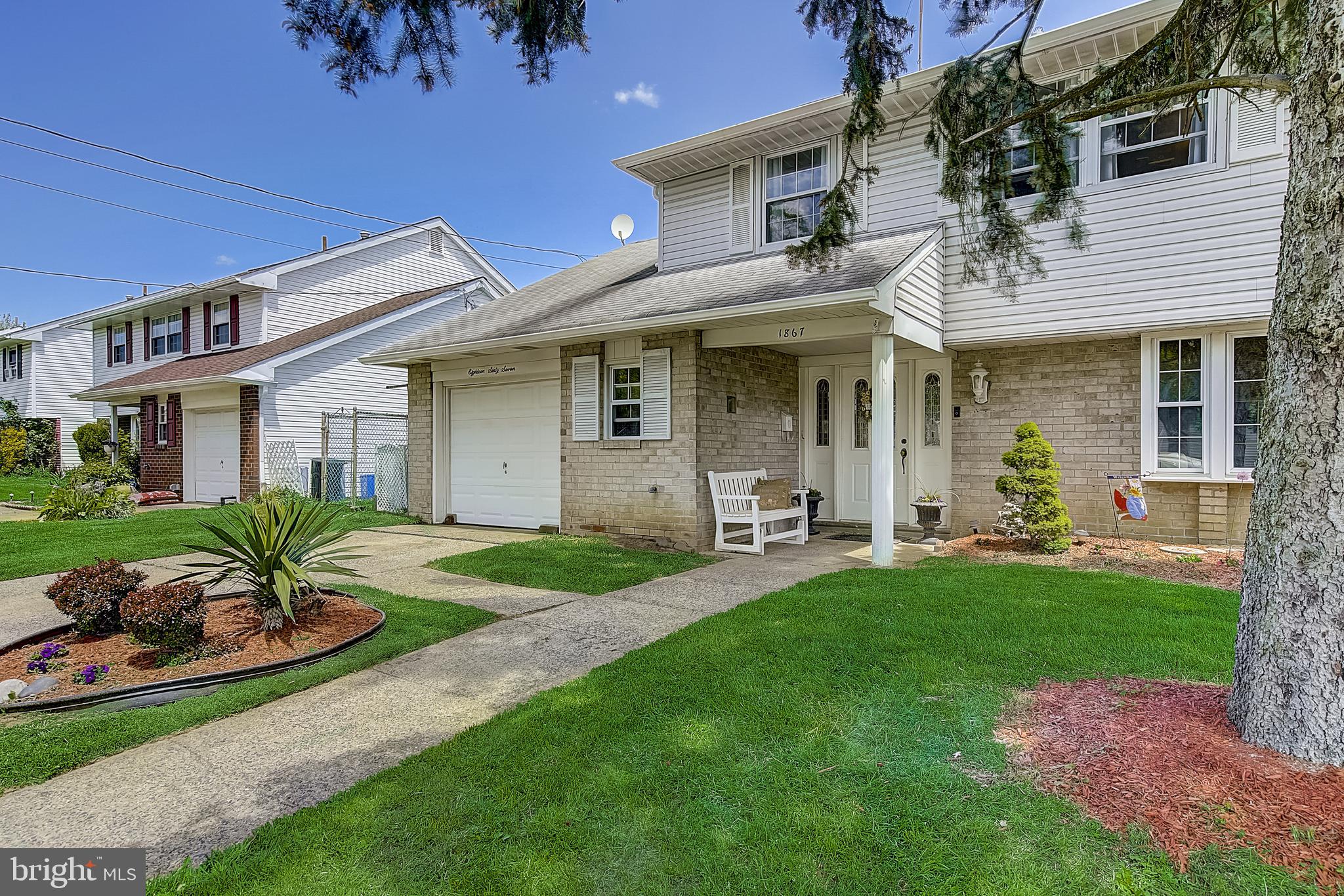1867 Merlin Road Philadelphia, PA 19116 - Photo 2 of 49 Gallery Image 2