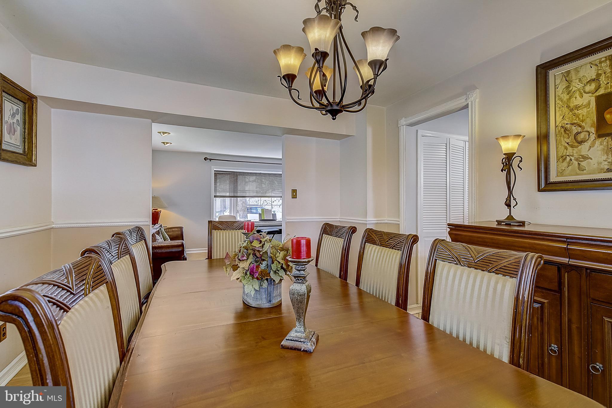 1867 Merlin Road Philadelphia, PA 19116 - Photo 14 of 49 Gallery Image 14