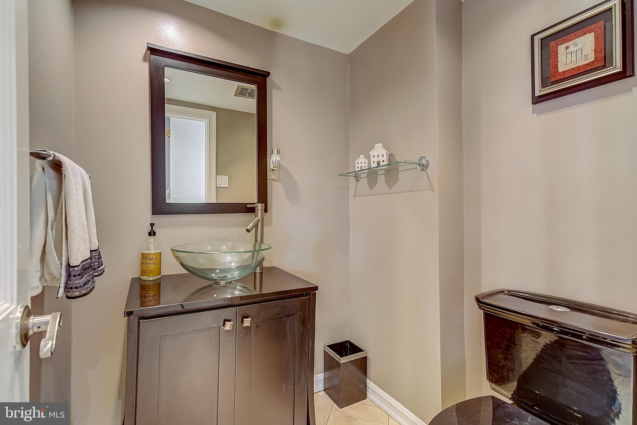 1867 Merlin Road Philadelphia, PA 19116 - Photo 25 of 49 Gallery Image 25