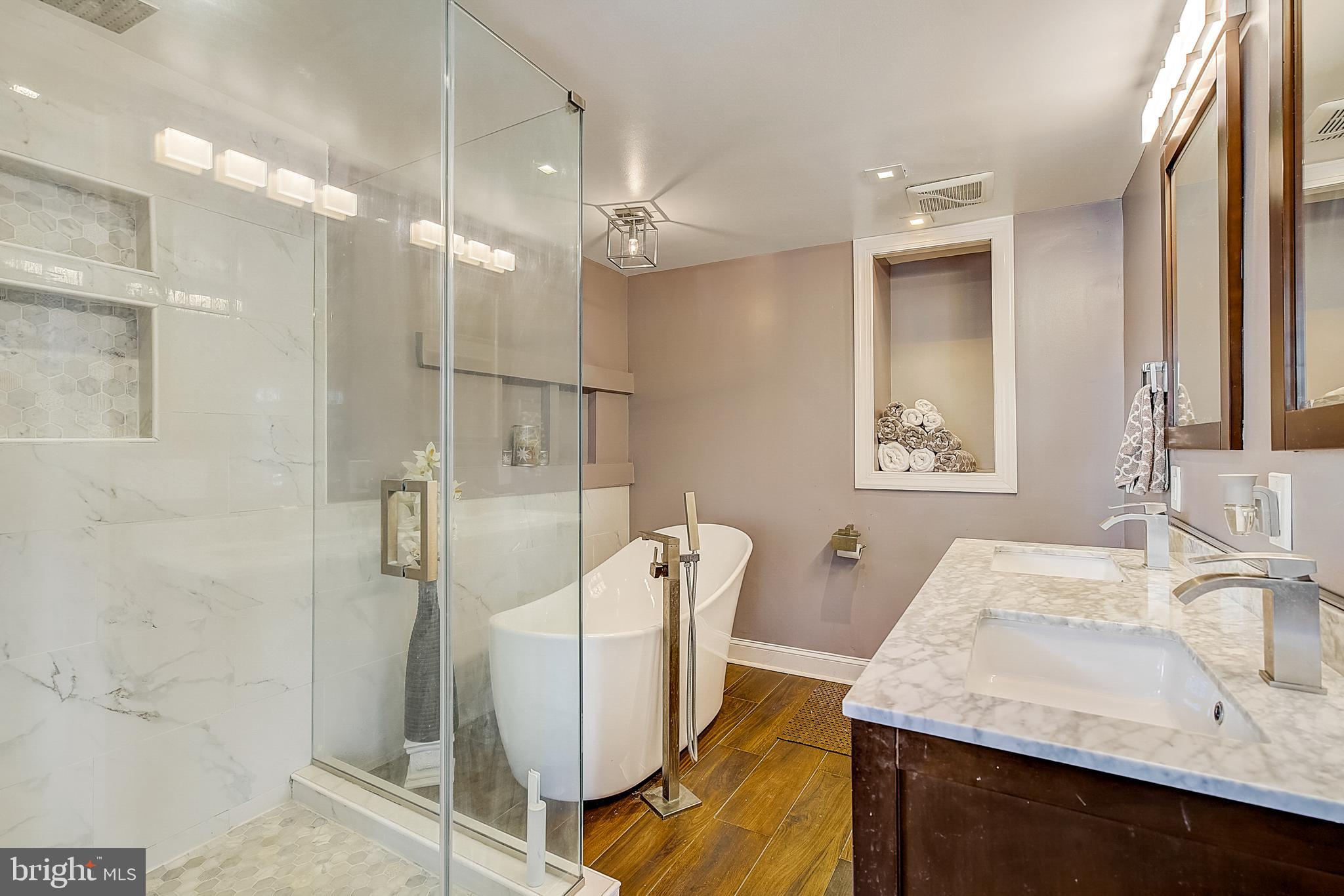 1867 Merlin Road Philadelphia, PA 19116 - Photo 32 of 49 Gallery Image 32