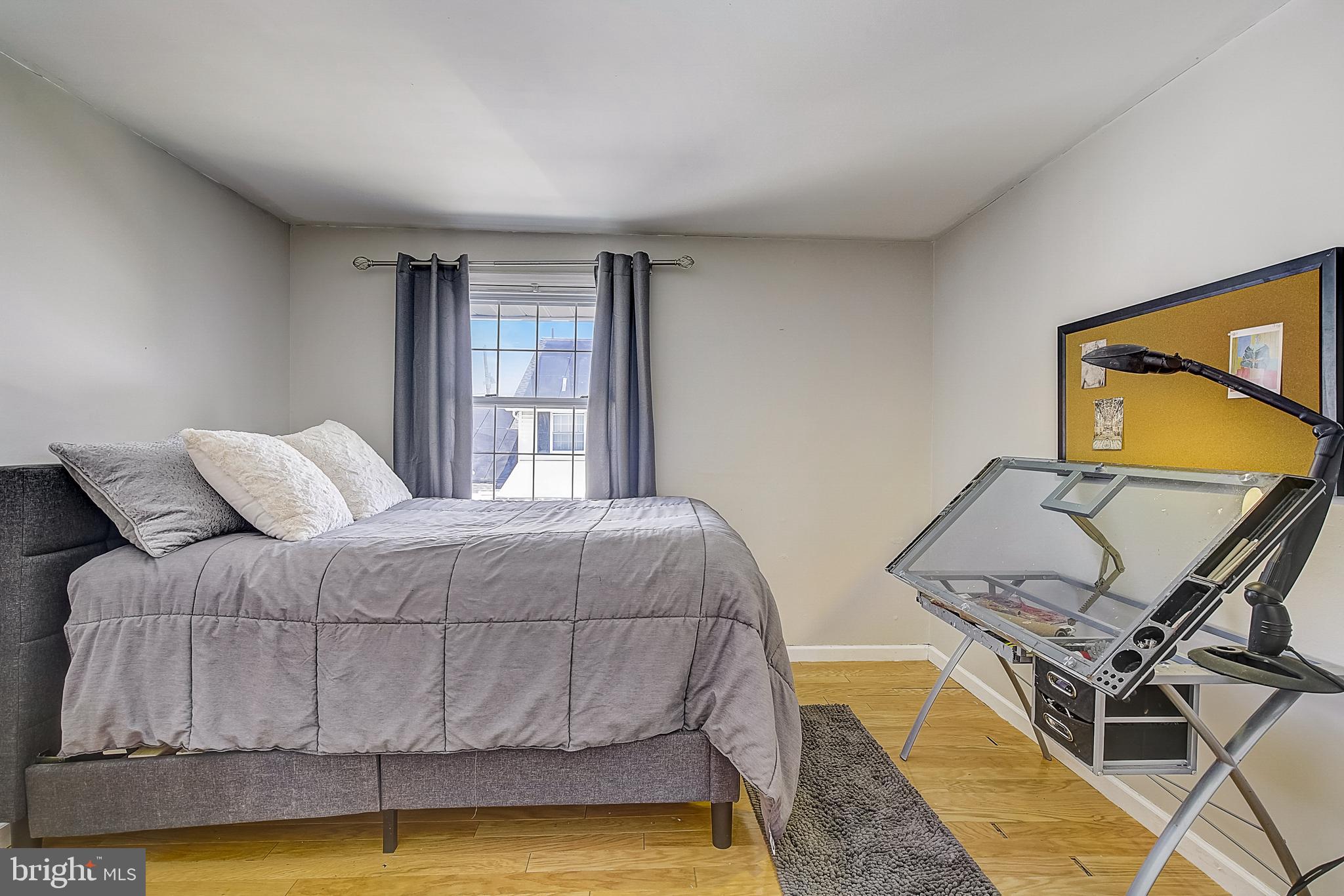 1867 Merlin Road Philadelphia, PA 19116 - Photo 37 of 49 Gallery Image 37
