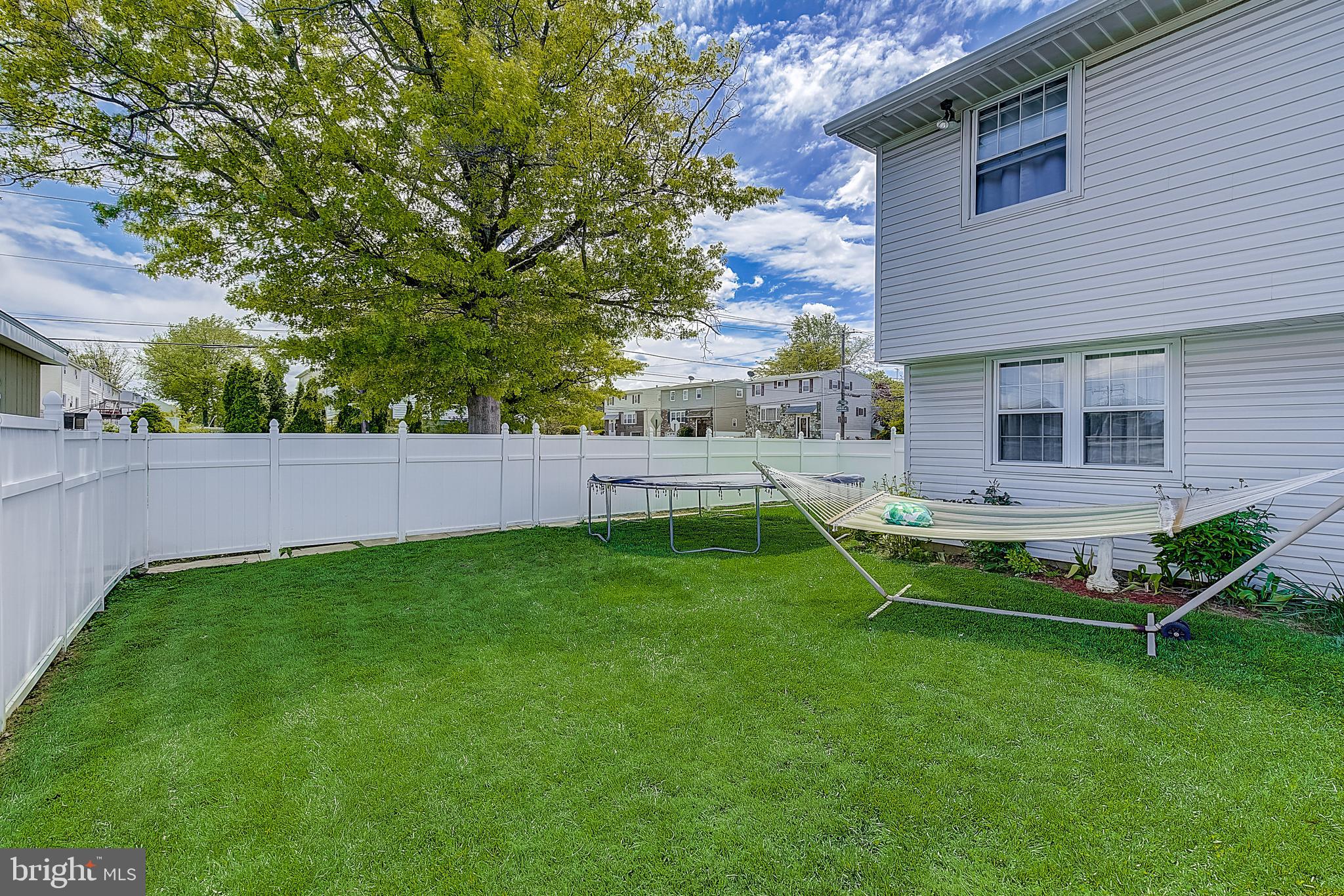 1867 Merlin Road Philadelphia, PA 19116 - Photo 48 of 49 Gallery Image 48