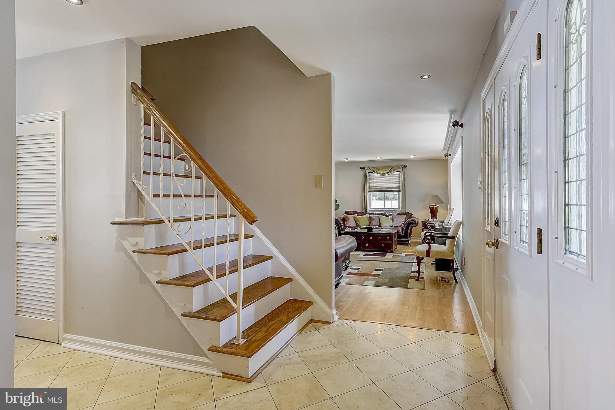 1867 Merlin Road Philadelphia, PA 19116 - Photo 6 of 49 Gallery Image 6