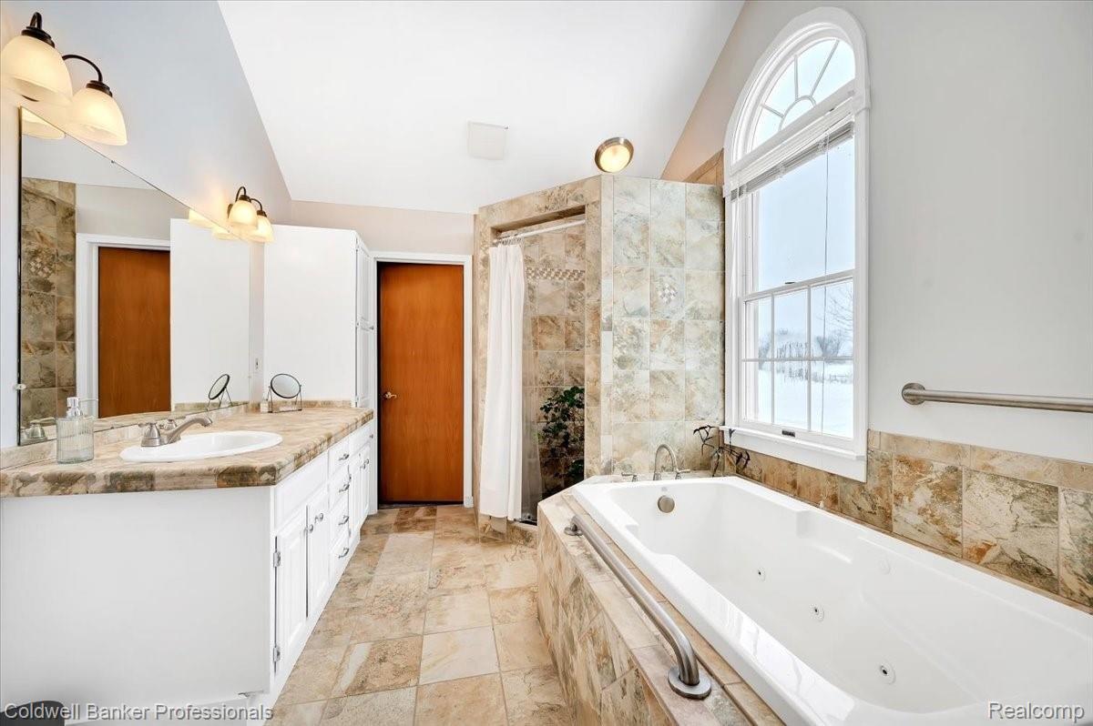 4060 Merwin Road Lapeer, MI 48446 - Photo 19 of 31 C21852ED-78E4-465A-9E33-B0BA472EA24B.jpeg