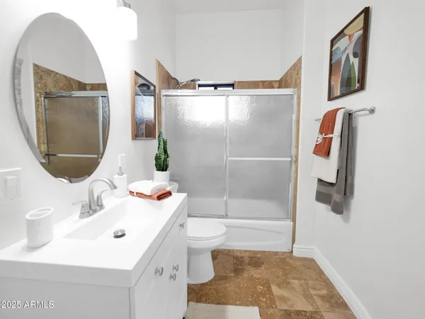 $825,000 | 28 East Joseph Way, Gilbert, AZ 85295