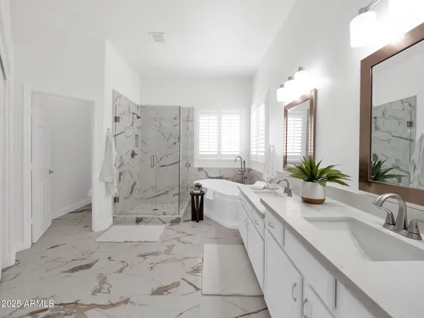 $825,000 | 28 East Joseph Way, Gilbert, AZ 85295