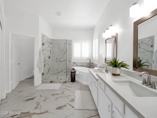 $875,000 | 28 East Joseph Way, Gilbert, AZ 85295