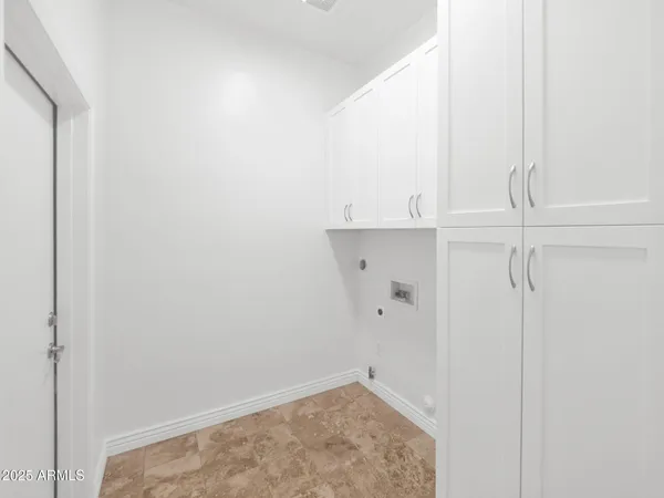 $825,000 | 28 East Joseph Way, Gilbert, AZ 85295