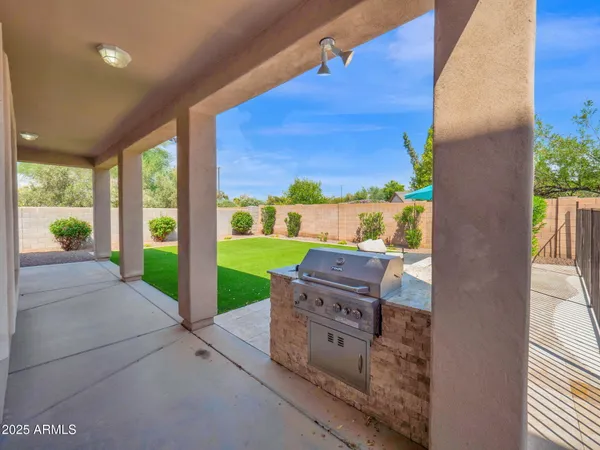 $825,000 | 28 East Joseph Way, Gilbert, AZ 85295