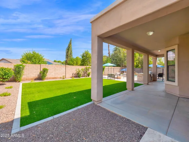 $875,000 | 28 East Joseph Way, Gilbert, AZ 85295