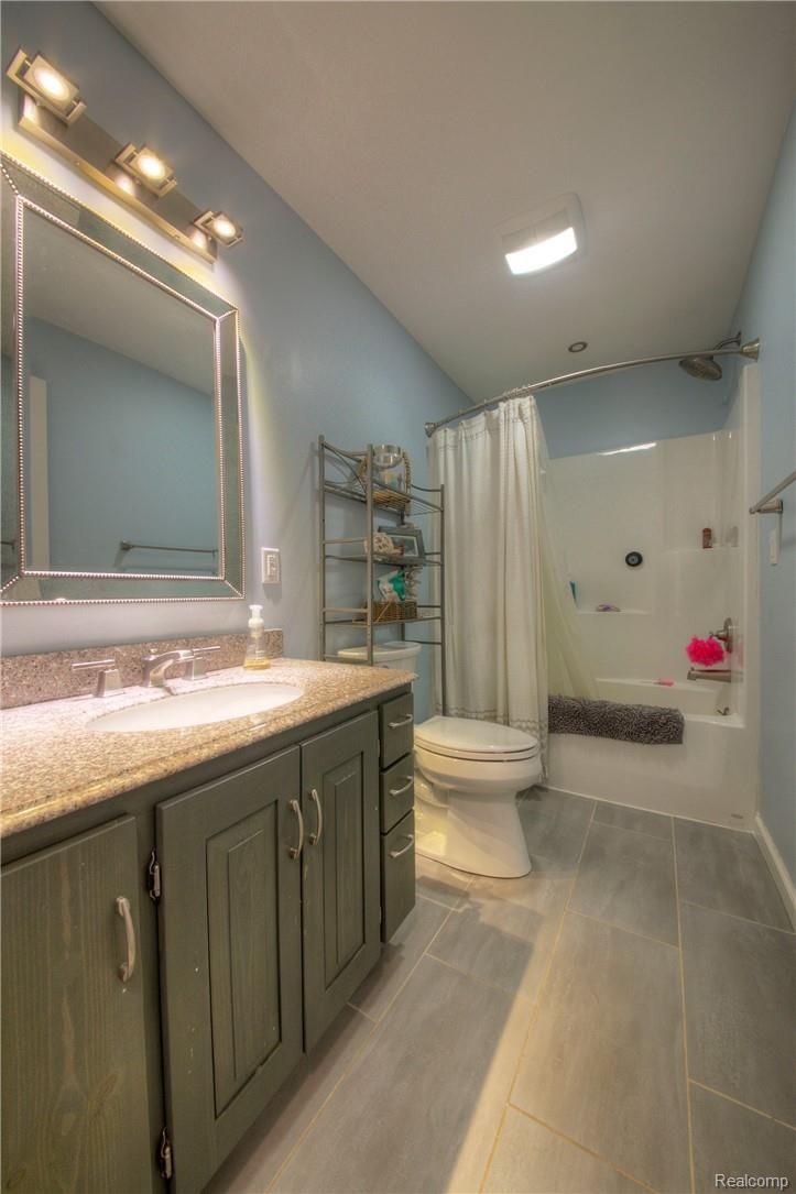 2477 Norton Road Howell, MI 48843 - Photo 22 of 42 931A0343_4_5.jpg