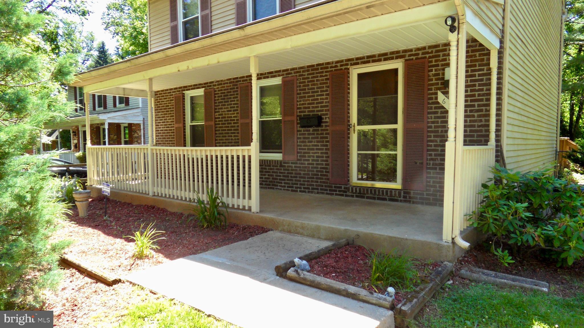 612 Cylburn Road Baltimore, MD 21208 - Photo 3 of 35 Well Landscaped