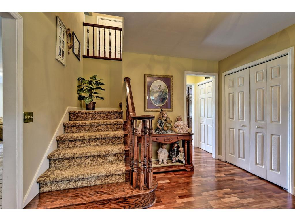 252 Keefauver Road Gray, TN 37615 - Photo 16 of 36 Hardwood flooring