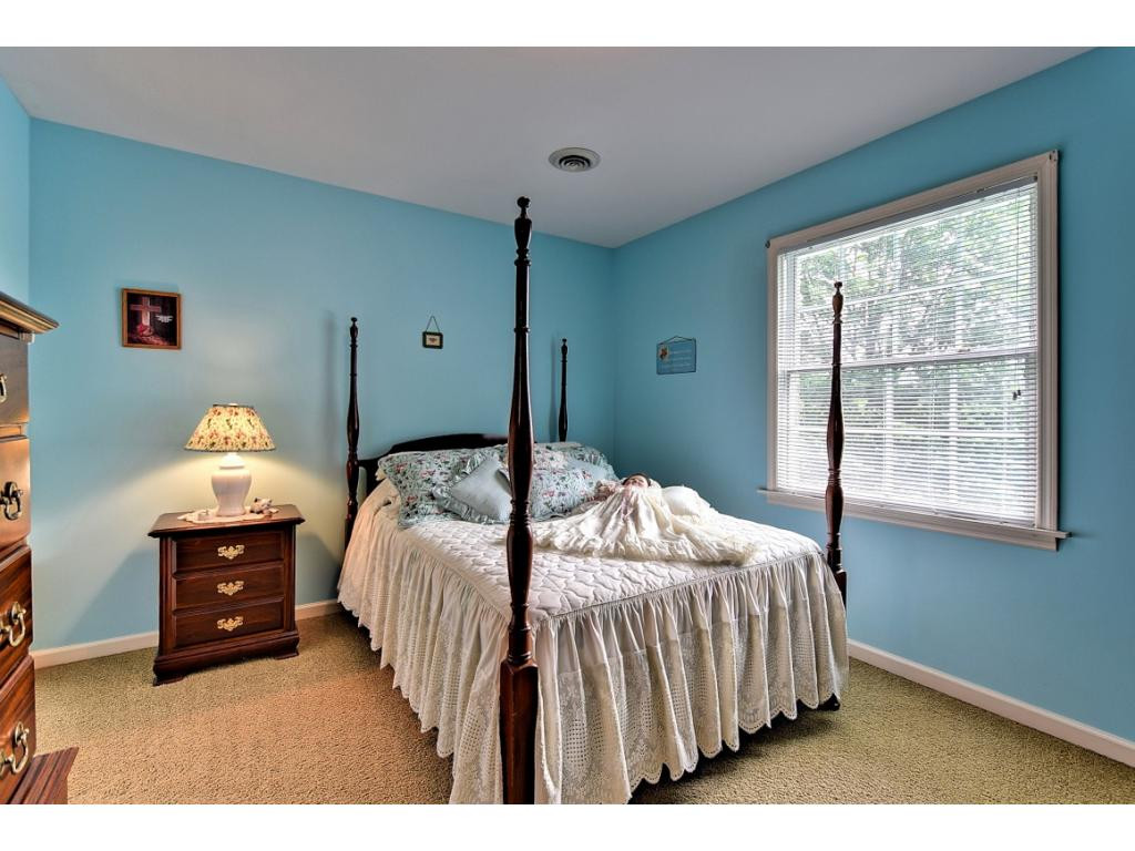 252 Keefauver Road Gray, TN 37615 - Photo 23 of 36 Guest bedroom 3