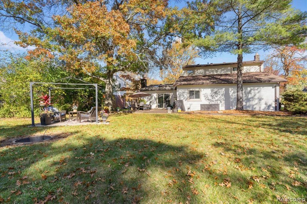 8441 Concord Road Grosse Ile, MI 48138 - Photo 35 of 47