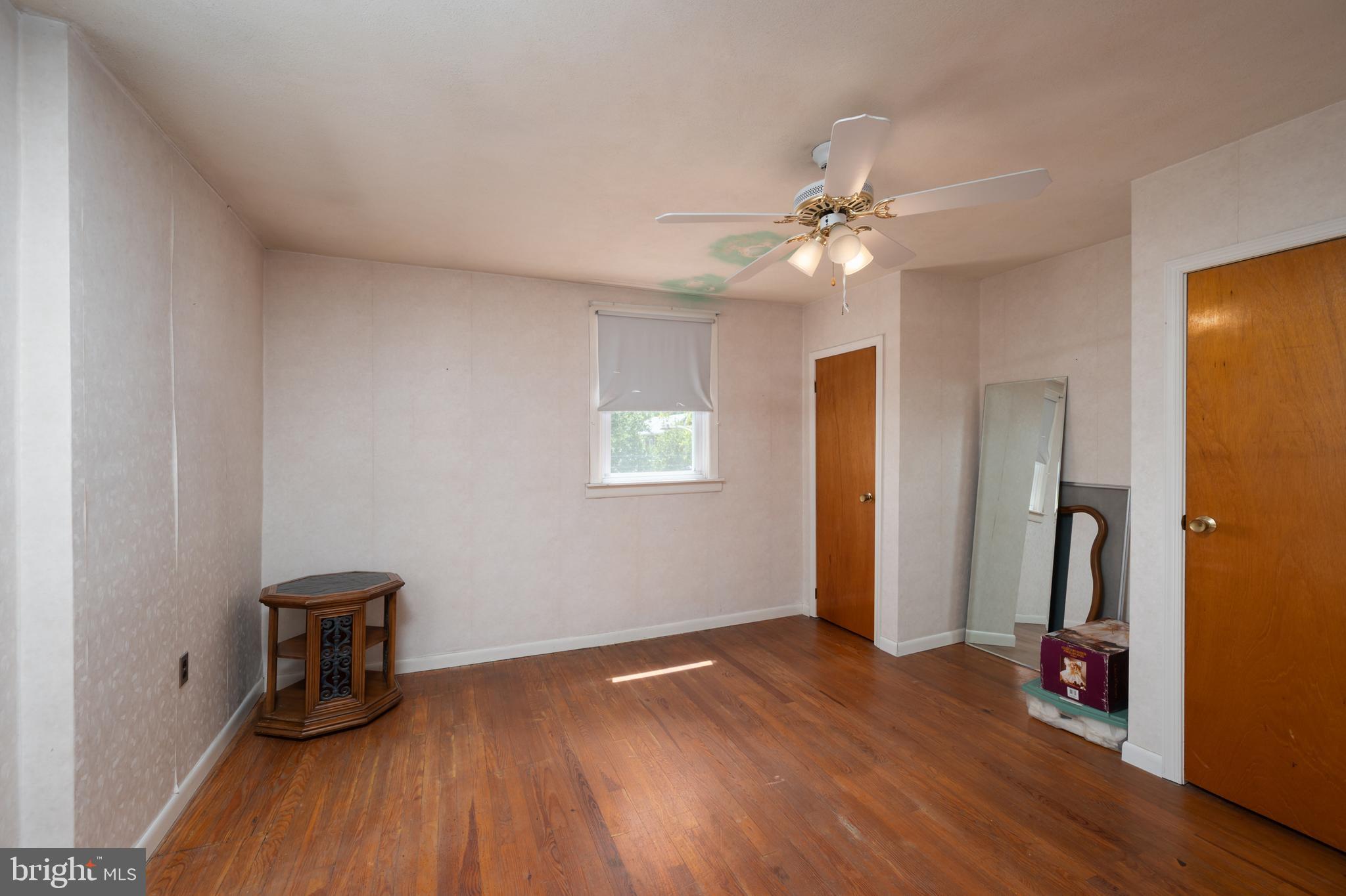 1323 Longshore Avenue Philadelphia, PA 19111 - Photo 24 of 31 Gallery Image 24