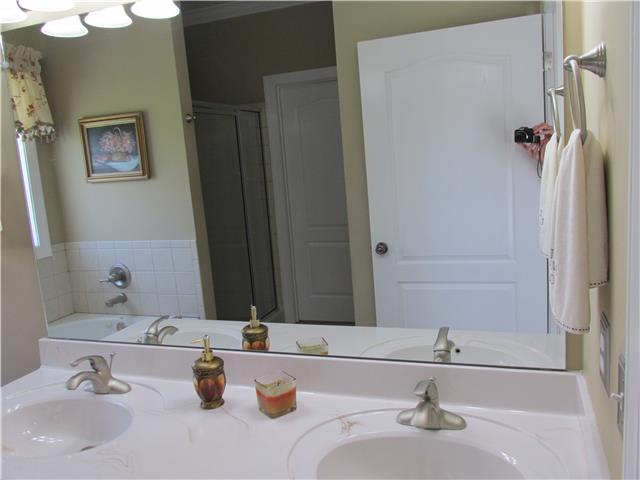 3555 Rabbit Run Trail Clarksville, TN 37043 - Photo 13 of 19 Master Bath Consist of Double Vanity, Oversized Walk-n Closet, Whirlpool Tub, Shower and Tile Flooring.