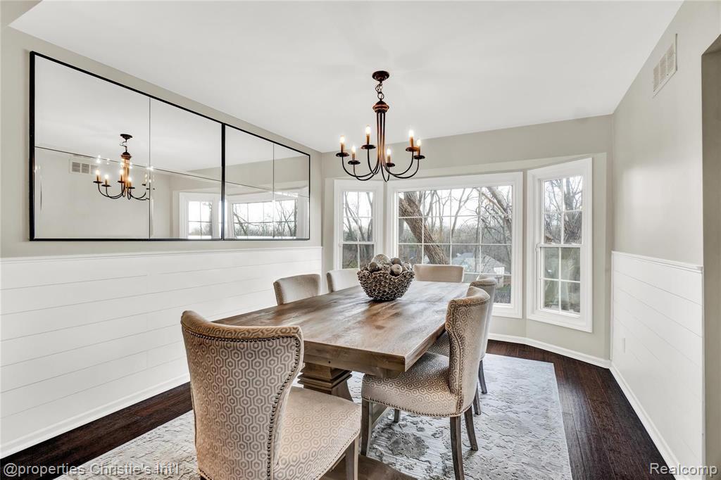 905 Ravine Terrace Drive Rochester Hills, MI 48307 - Photo 13 of 28