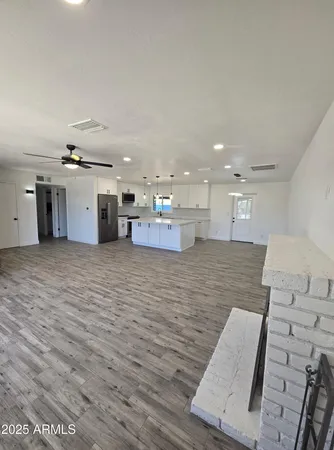 $536,900 | 206 East Manhatton Drive, Tempe, AZ 85282
